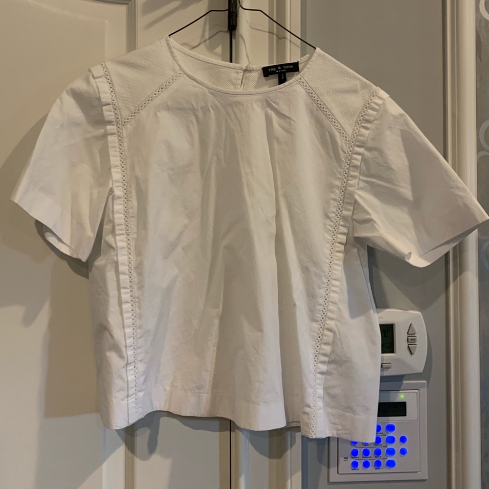 Authentic Rag and Bone box cut shirt size small